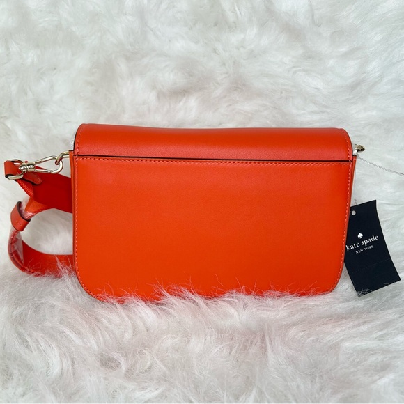 Kate Spade Buddie Smooth Leather Medium Shoulder Crossbody Bag in Magma - Picture 2 of 7